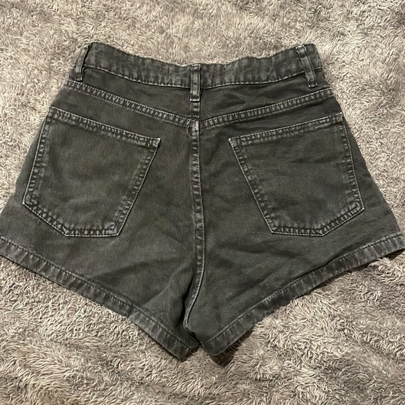 XS black shorts - Picture 3 of 5